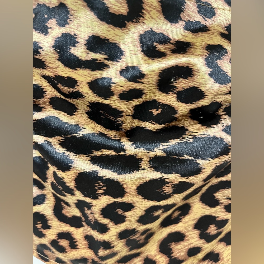 Backless Leopard Print Tank Top - Picture 2 of 5